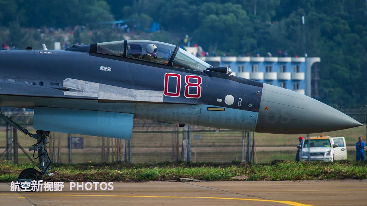 原创实拍终极侧卫苏35s现役最强的俄制战机难创昨日辉煌