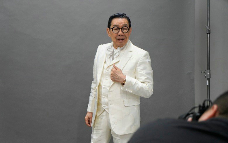 88岁tvb老戏骨,再登红馆开演唱会,两个干儿子都是天王歌手