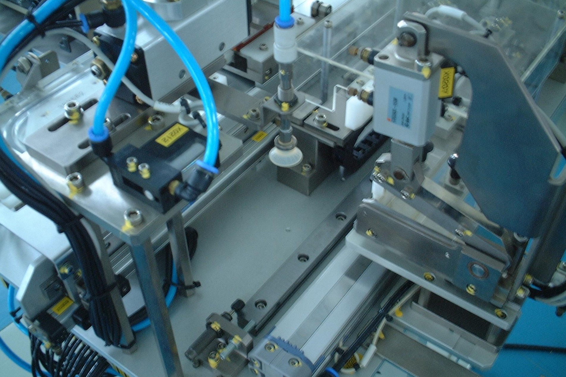 打破垄断中国企业另辟蹊径锂电池湿法隔膜实现白菜价量产