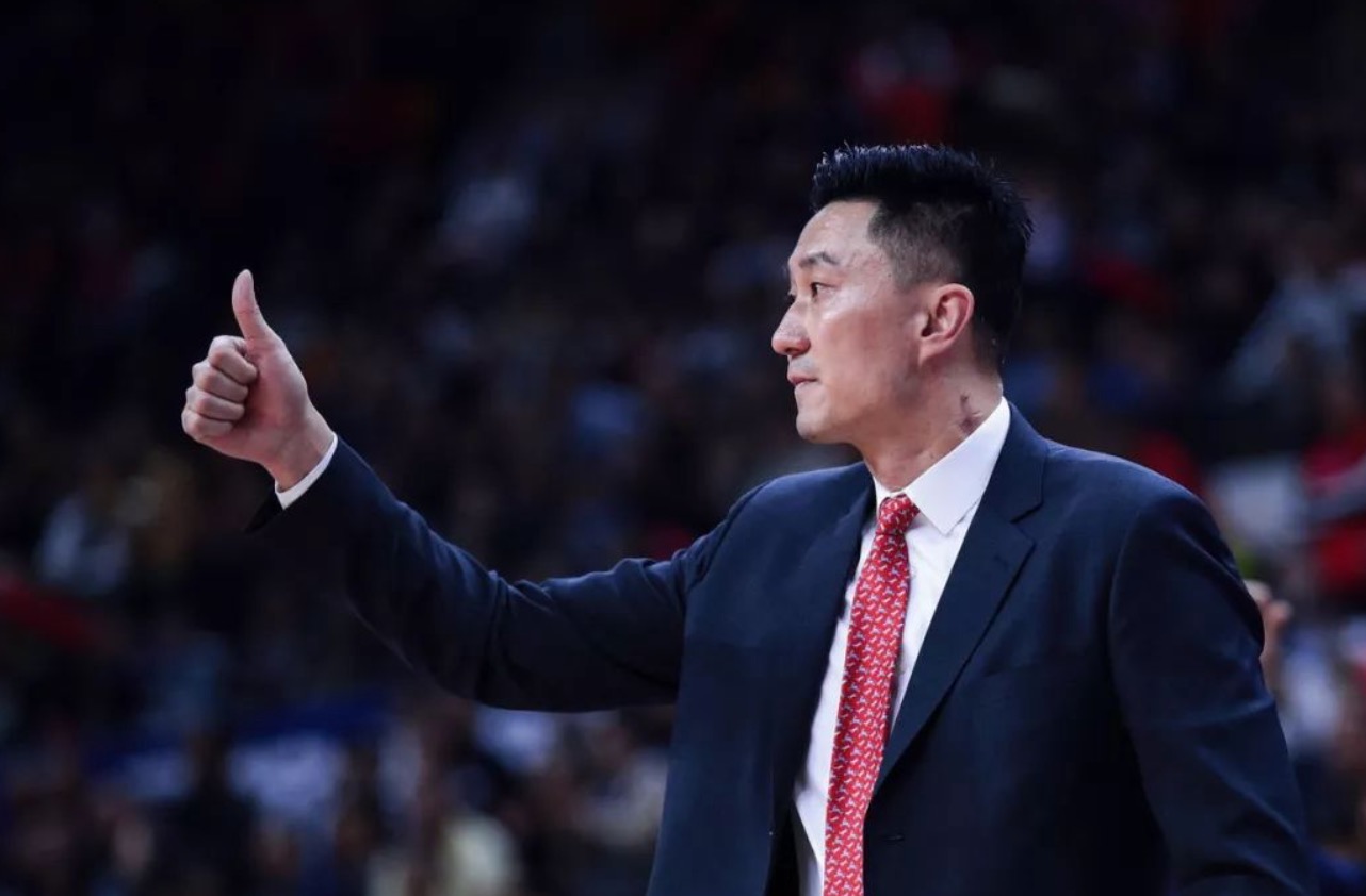 央视直播疆粤大战,广东遭致命打击,新疆球迷一番话尤其刺耳!