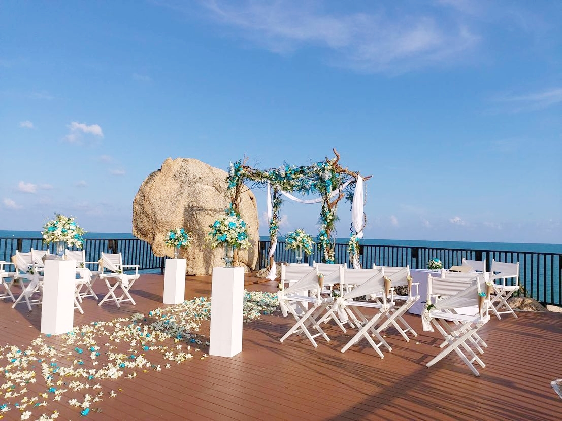 苏梅岛婚礼|苏梅岛思拉瓦迪露台婚礼