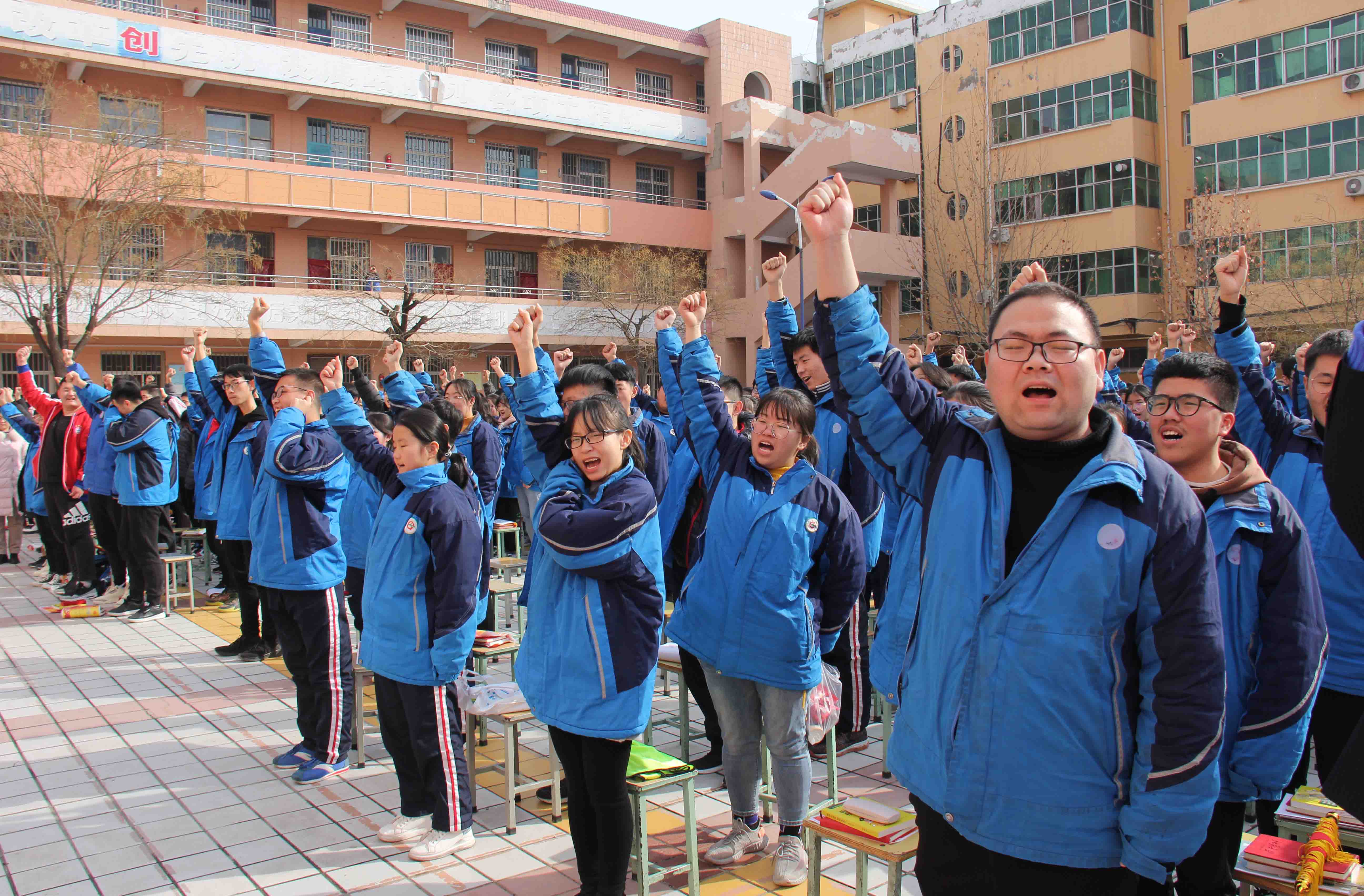 运城二中图片