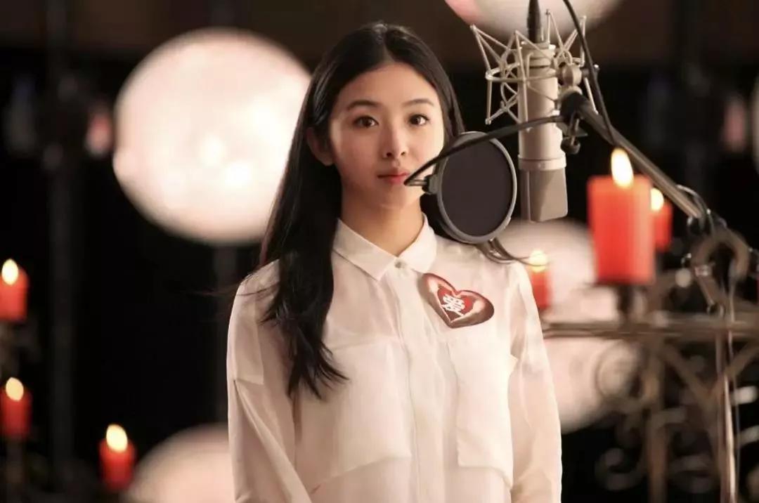 张含韵实力配音火上热搜被诽谤十年我依然热爱我的职业