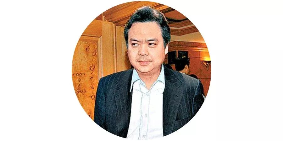 也正式登场,与此前做电子表倒卖时的"老相识"曾维才创立中渝发展,正式