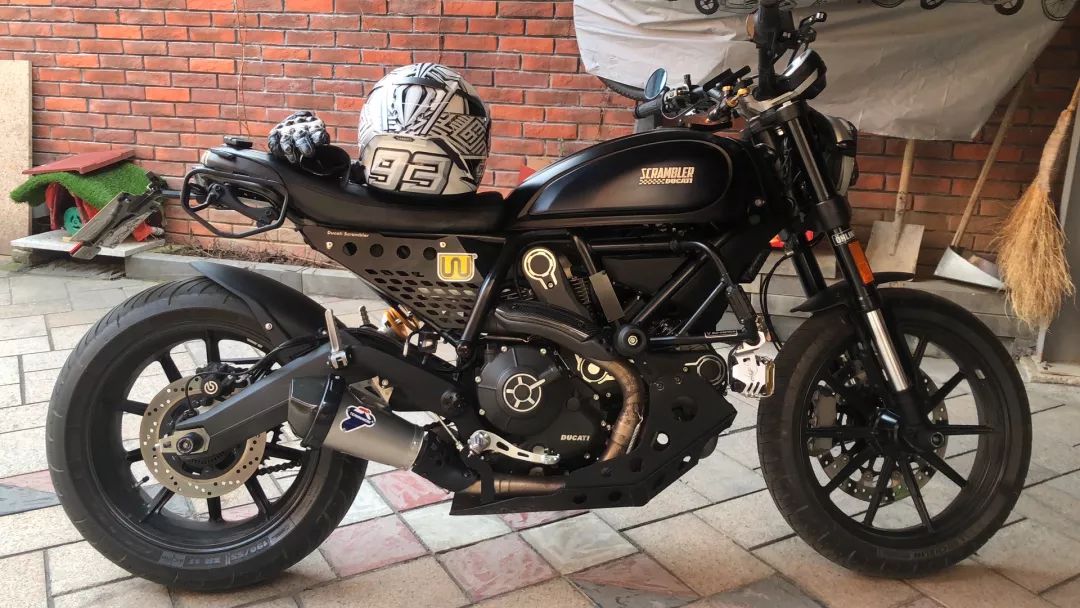 转让 浙江大贸 杜卡迪 自游 scrambler 800 劲