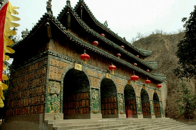 洛阳金村金龙寺景区春节文化游园会暨第六届梅花节发布会召开