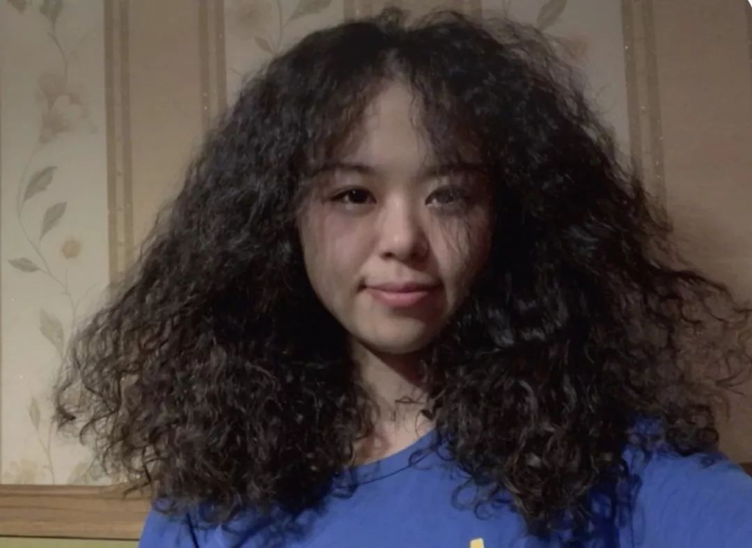 快过年了,你妈烫头了吗?