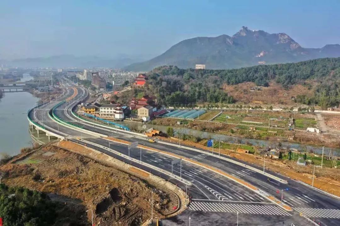 春節獻禮臺州多條新路通車了涉及路橋溫嶺玉環另附台州公交運營時間