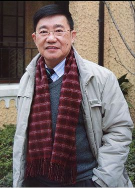 "王宜明,上海人.