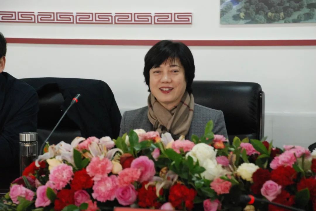 市区领导慰问我校获得"安康市有突出贡献专家"荣誉称号的邹安生校长