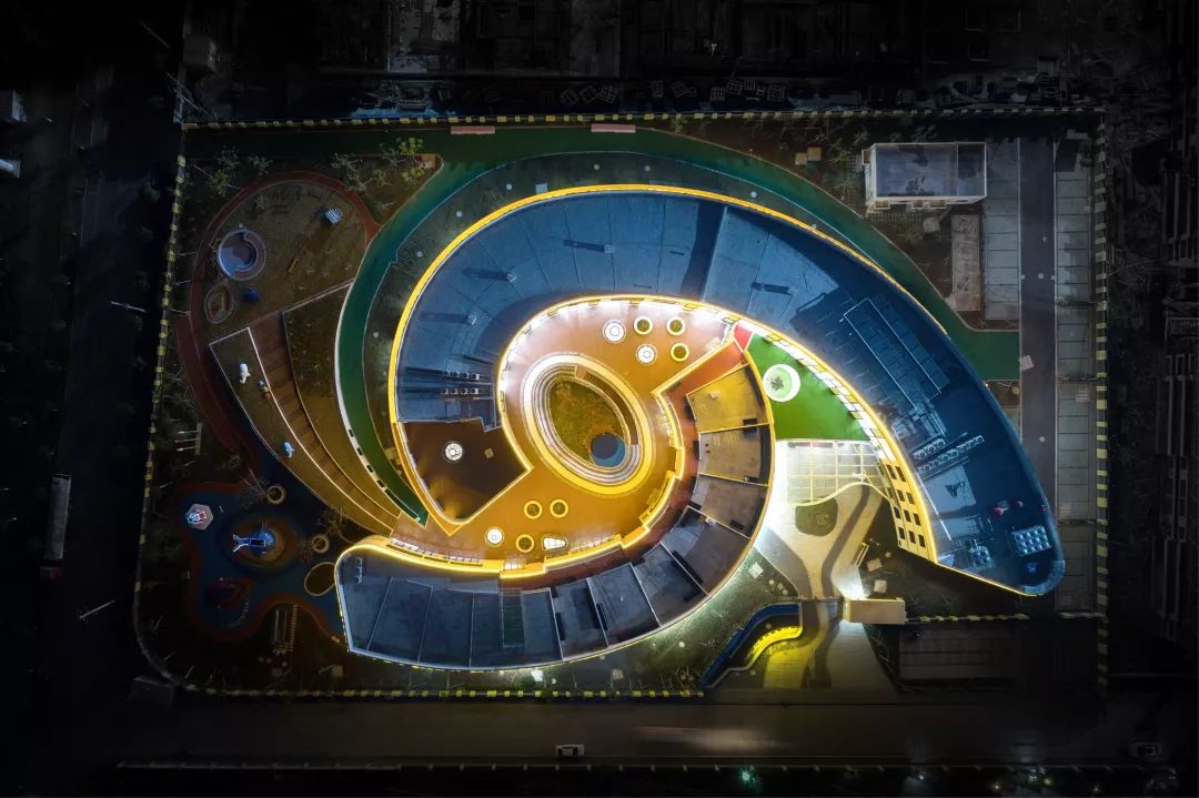 微文化海边的一座海螺城堡