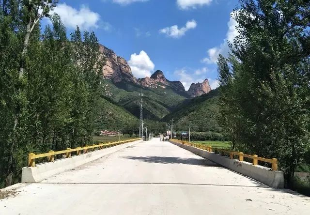 金沟屯镇柳家台村脱贫纪实