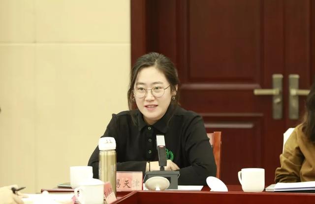 网易天津政务中心总监张洁清新浪天津总经理赵北辰会上,津云,今晚报