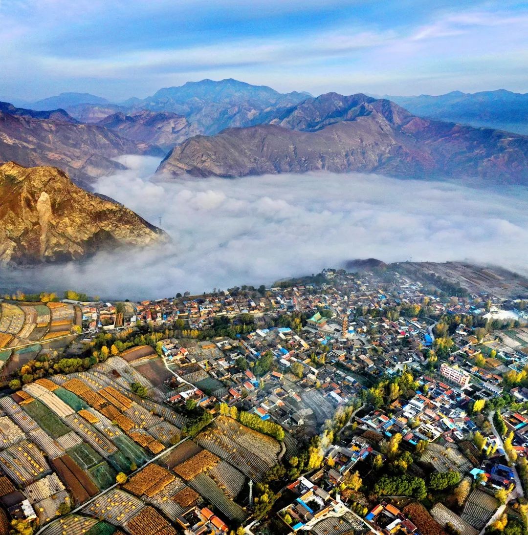 一等奖 《云动积石关》 丁生智二等奖 《梦幻河州》 王援朝二等奖