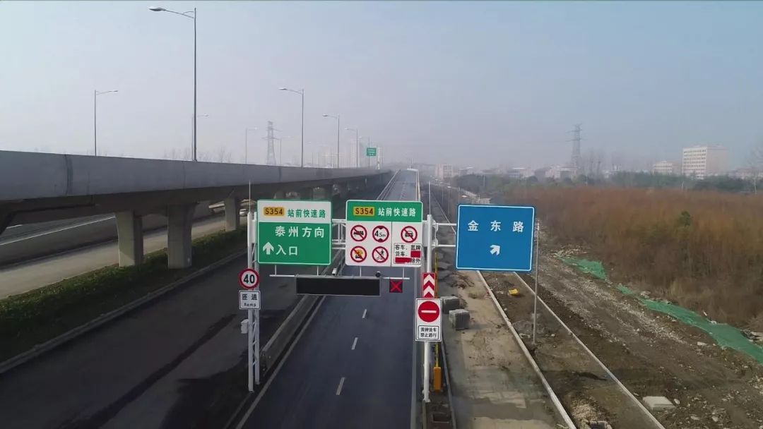 这两条新建的快速路连在一起泰州一环初步形成