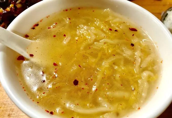 还是原来的味道—老哈特酸菜汤!