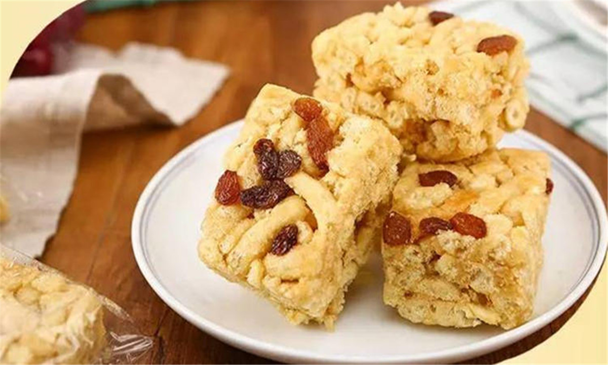 萨琪玛萨琪玛是老北京传统特色甜味糕点,其实它最早是满族的一种美食