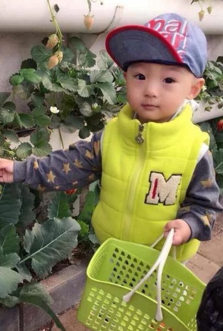 邓超前女友如今双胞胎儿子已长大五官很是精致郝蕾好基因