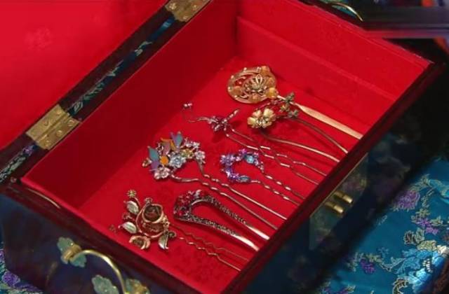 珠宝之庆余年不仅剧情跌宕起伏首饰搭配有智慧让人心动