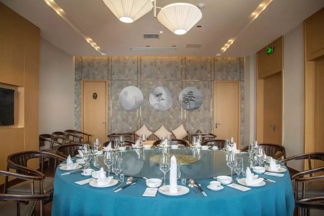 大隐于市小隐于此