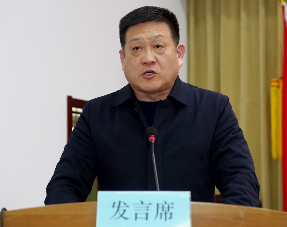 陈丹丹进行2019年工作 述职食品流通安全监督管理科科长李彦辉进行