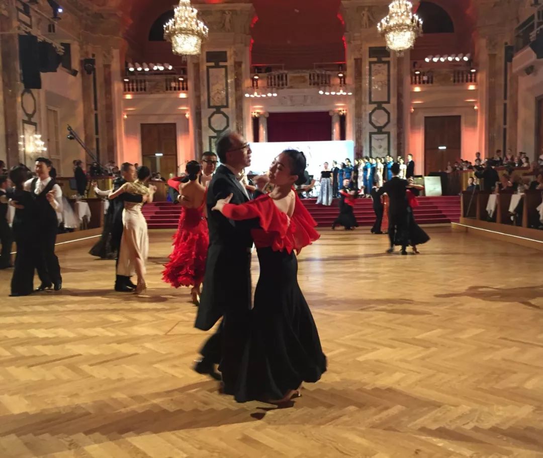 【奥地利】中国新年舞会第三度点亮维也纳皇宫