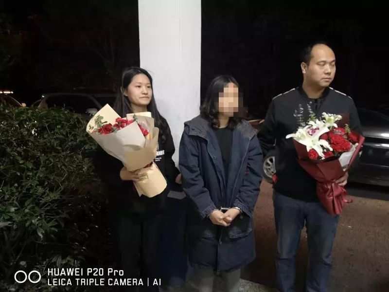 电信诈骗犯骗取数十万南城公安千里押解凯旋而归