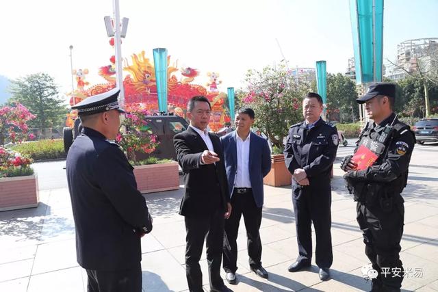 米易县委书记王飚走访慰问公安民警