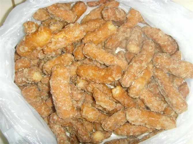 走亲戚拿的老果子08从前的年很慢,走一趟亲戚要翻越几道山.