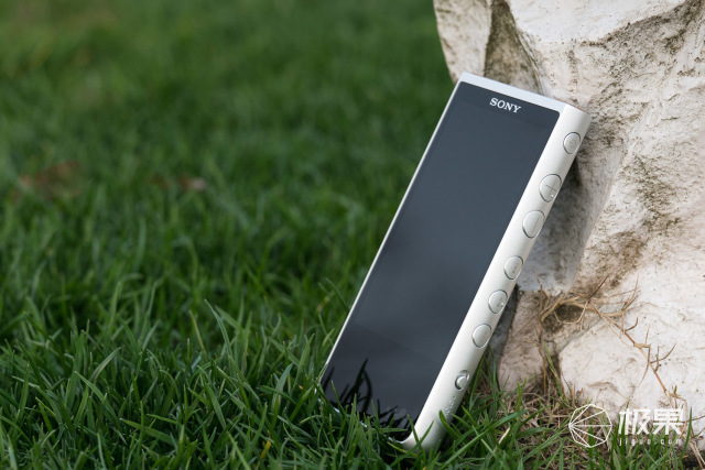 索尼nwzx505往音频产品未来方向跨步过程中的稳健