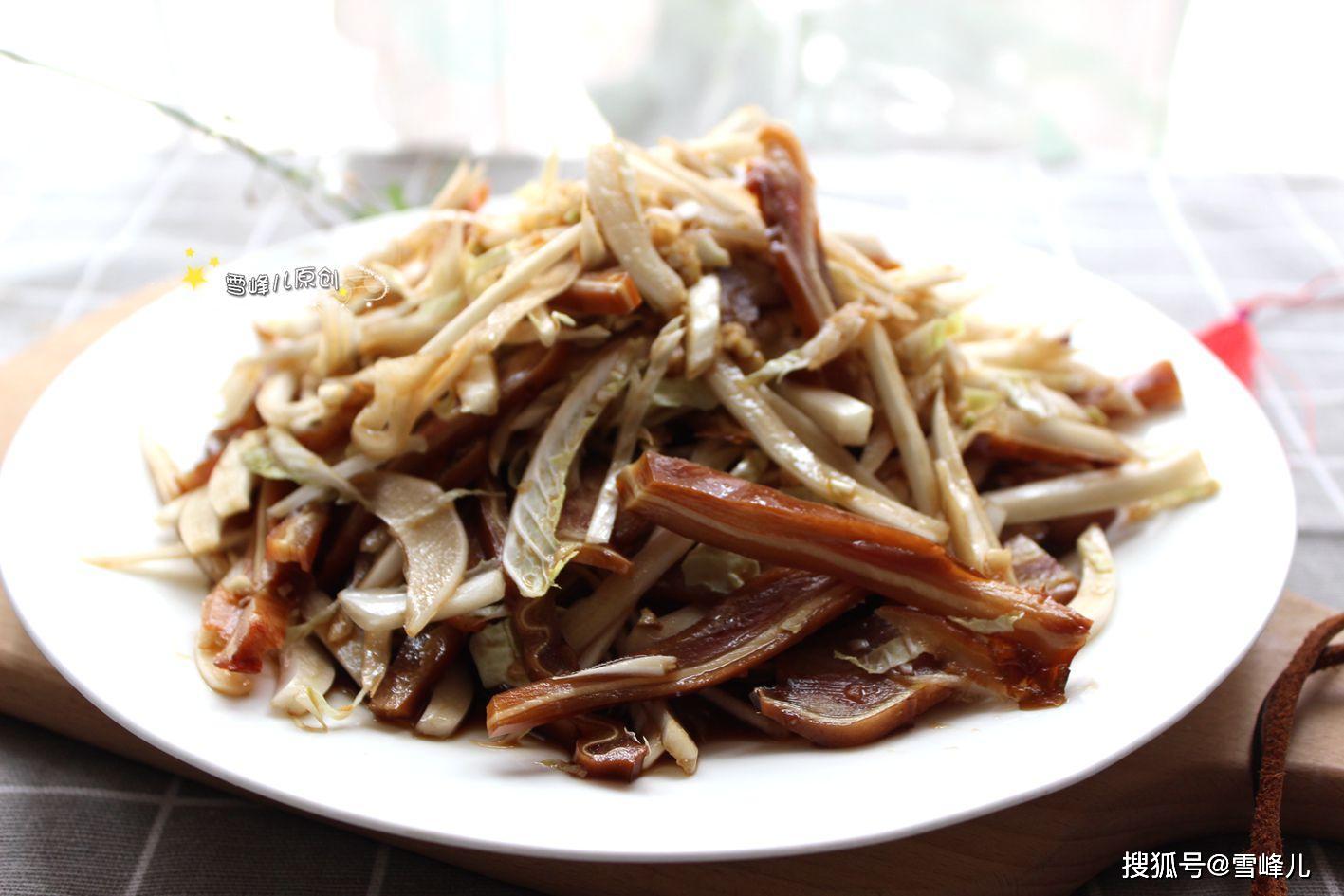 第一道:凉拌猪耳朵