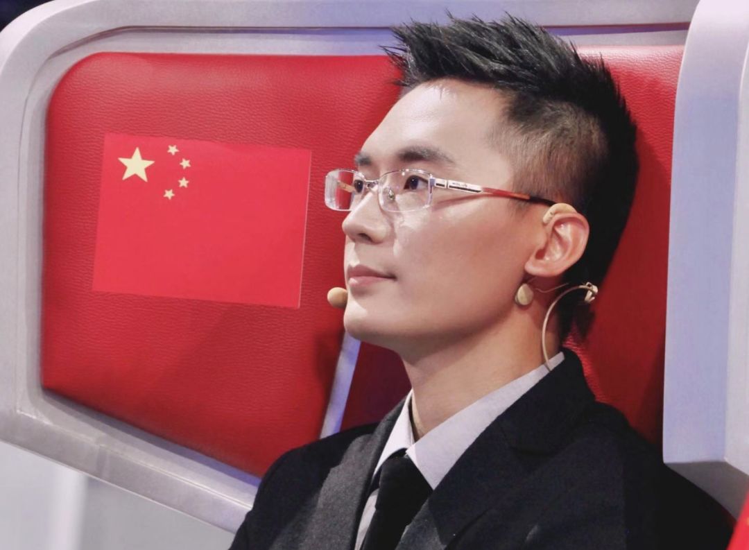 每当拖延症发作,我就想想这枚勤奋型学霸_王峰