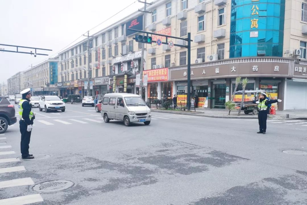 大唐镇盛唐路与市场西路路口苎萝东路水果市场门口暨东路汽车站门口