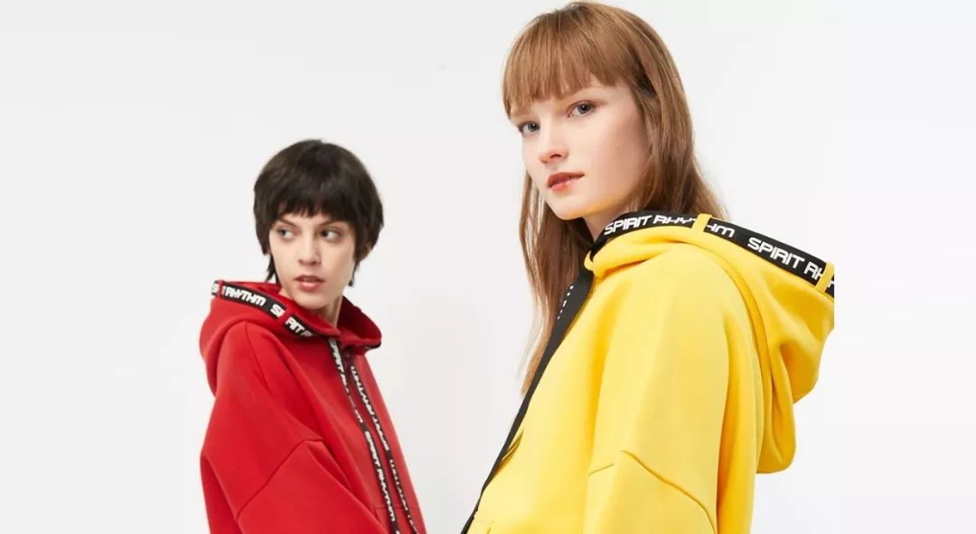 4f 少淑女装低至6折后满1000减100参加品牌:容悦之美雅骏衣联 优衣良