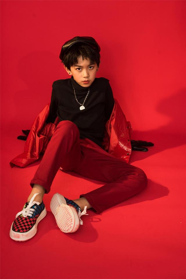 十岁出道十一岁当男一号肖添仁或在2020年爆红