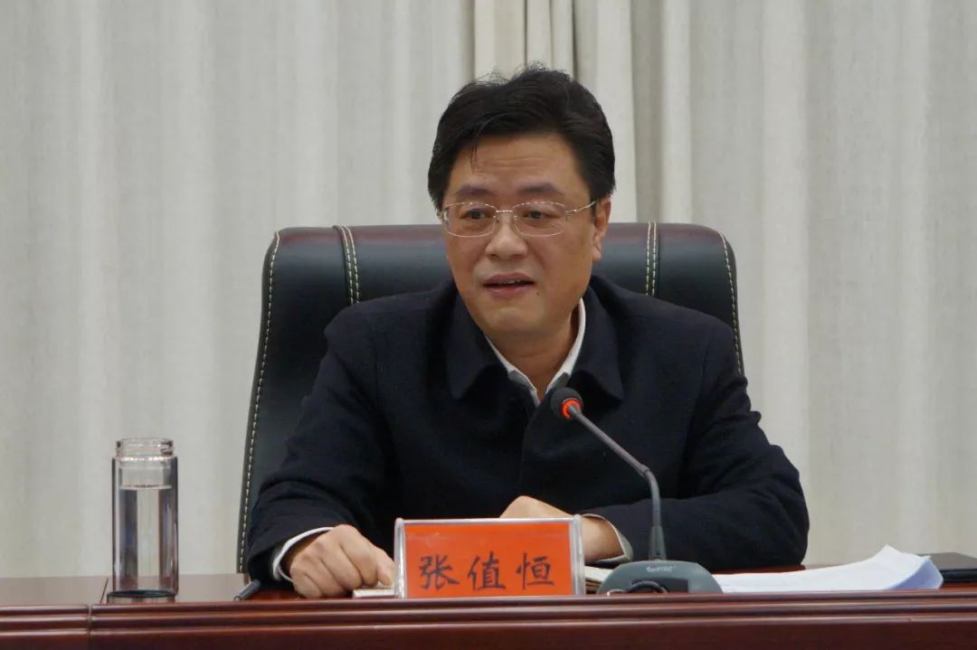 市领导孙达良,刘国龙,胡安邦,汤瑞祥出席会议.