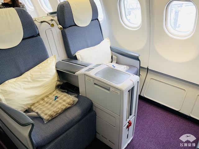 cz3908 sha-pek a330商务舱,蛋椅2-2-2的大通铺,南航330系列的常见