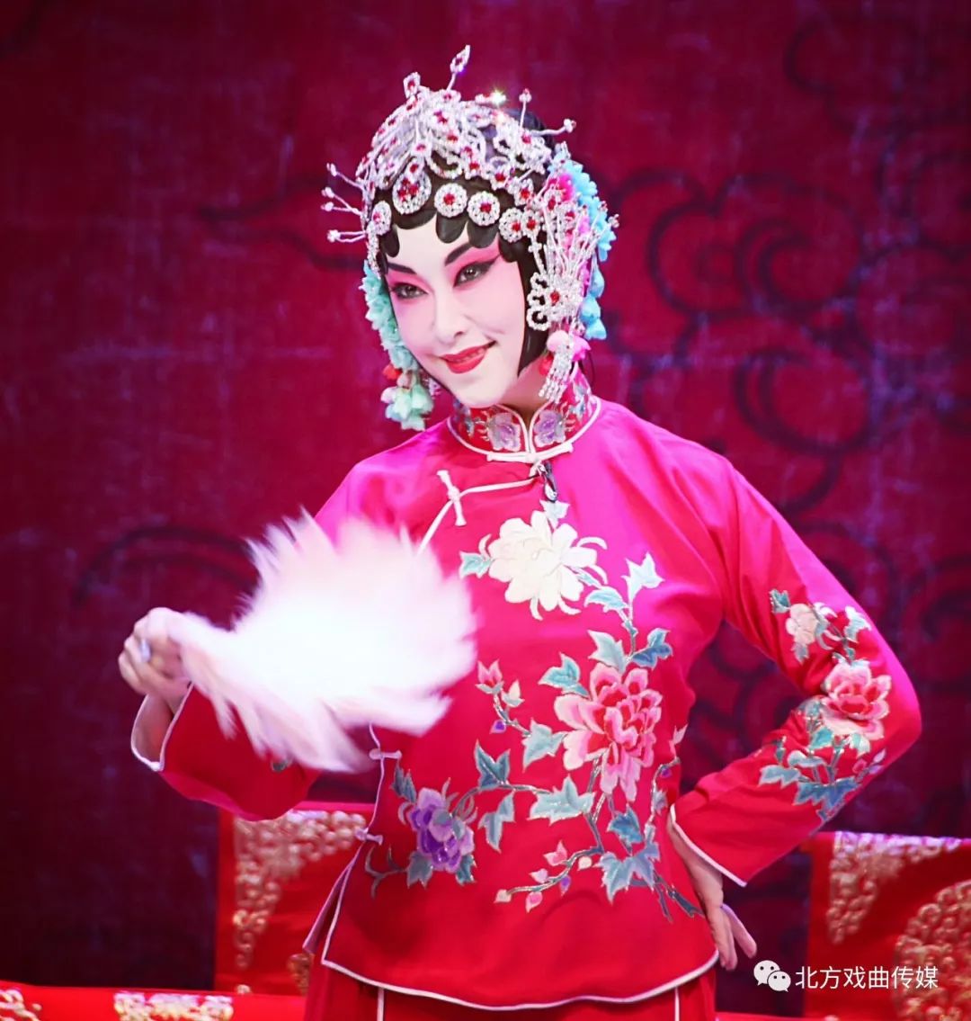 谁抓拍的花旦名家刘红雁竟受到陈静娟老师的表扬