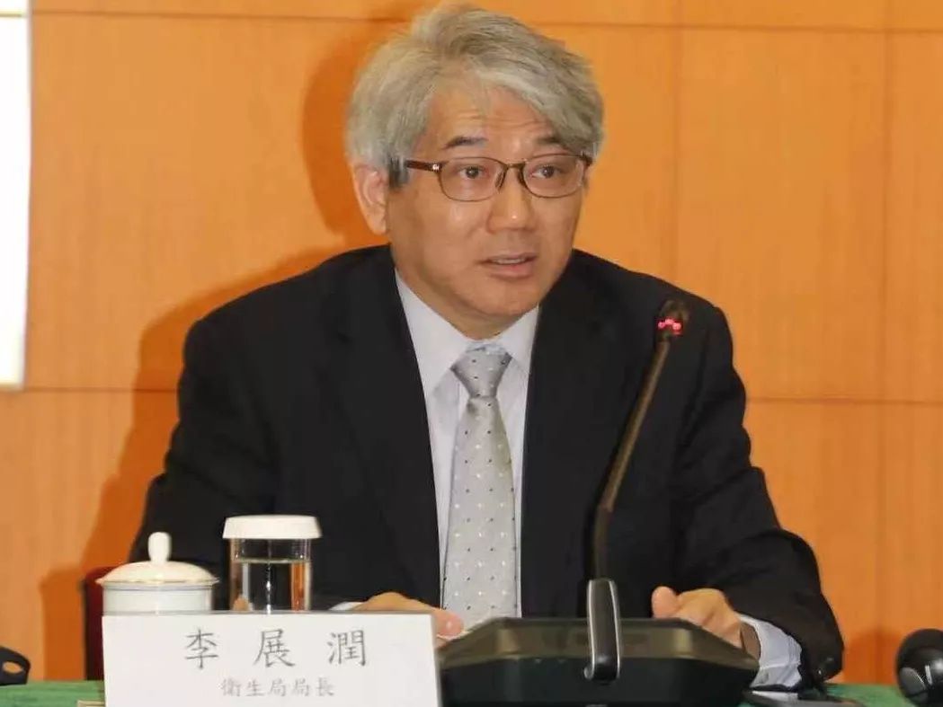 卫生局局长李展润李展润称,有关口罩是卫生局之前购买,原用作储备