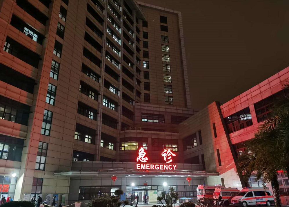 【 福建省立金山医院 】他们的行动让人热泪盈眶!
