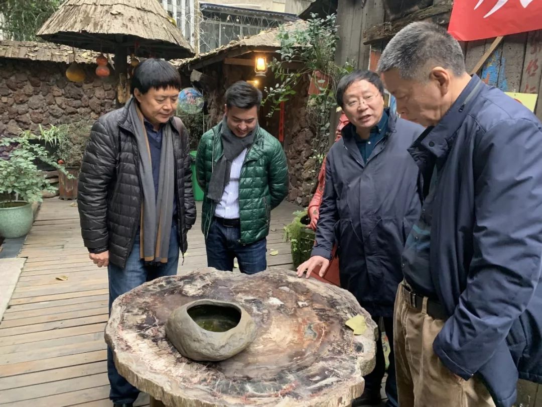 烟台画院孙成河院长,桂林画院龙建中书记,成都画院张德才院长到访我院