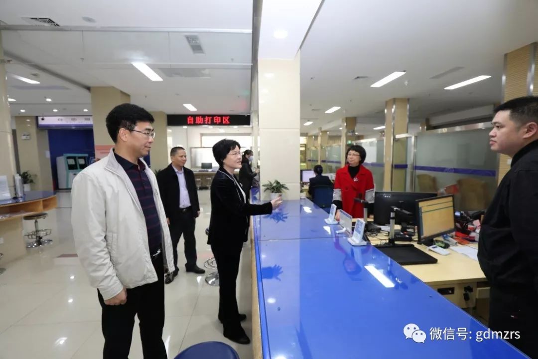 伍卫华带队检查春节前安全生产工作