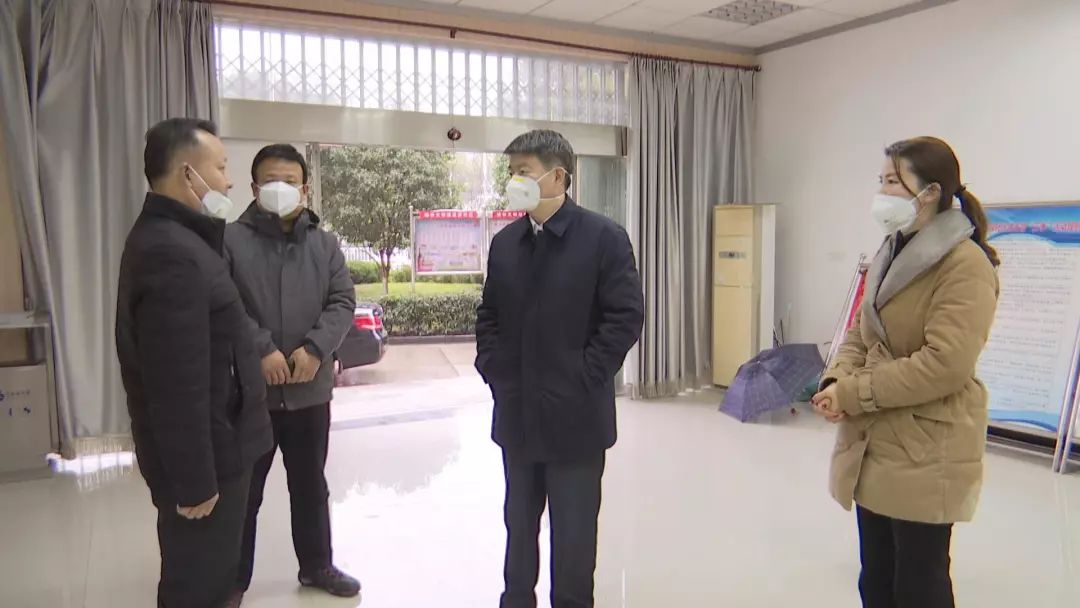 孝感市委副秘书长郝章新来我市督查新冠肺炎疫情防控工作