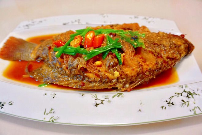 春节菜谱红烧鱼美味营养吃不够适合年夜饭年年有鱼哟