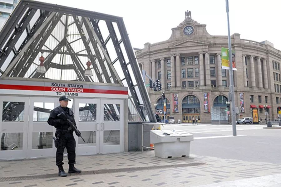 七年前,波士顿也封过一次城