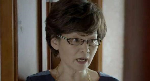 10岁丧父32岁离婚,她一口气拿下12个影后,如今却只能演妈_潘虹