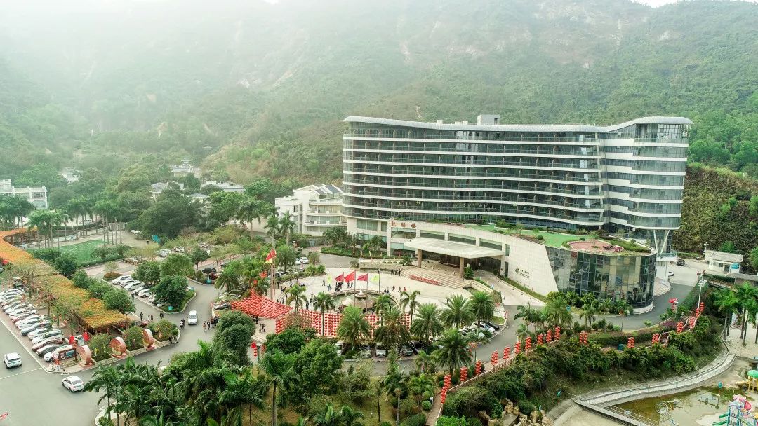 新会龙泉度假酒店给大家拜年啦