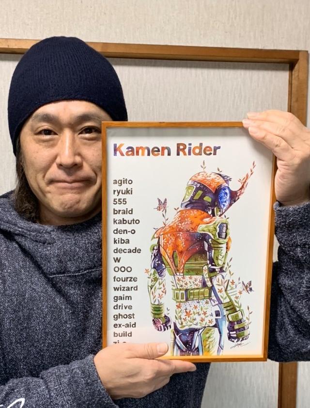 假面骑士皮套演员二叔晒妹妹的新年礼物本命骑士原来是甲斗