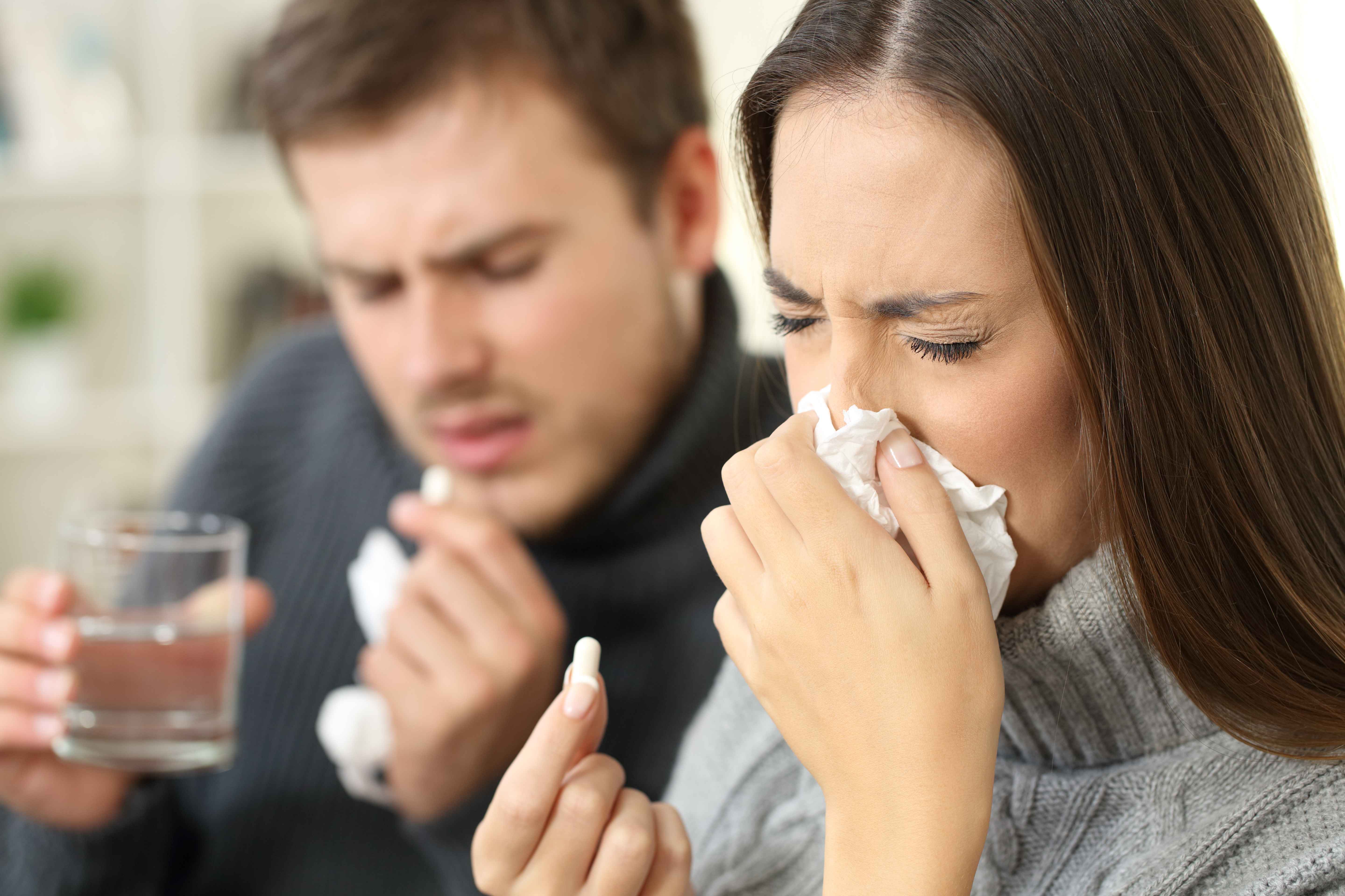 很多人都分不清流感和感冒,那它们之间的区别是什么呢?