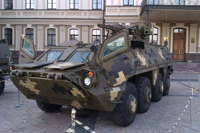 英国乌克兰装甲车图片